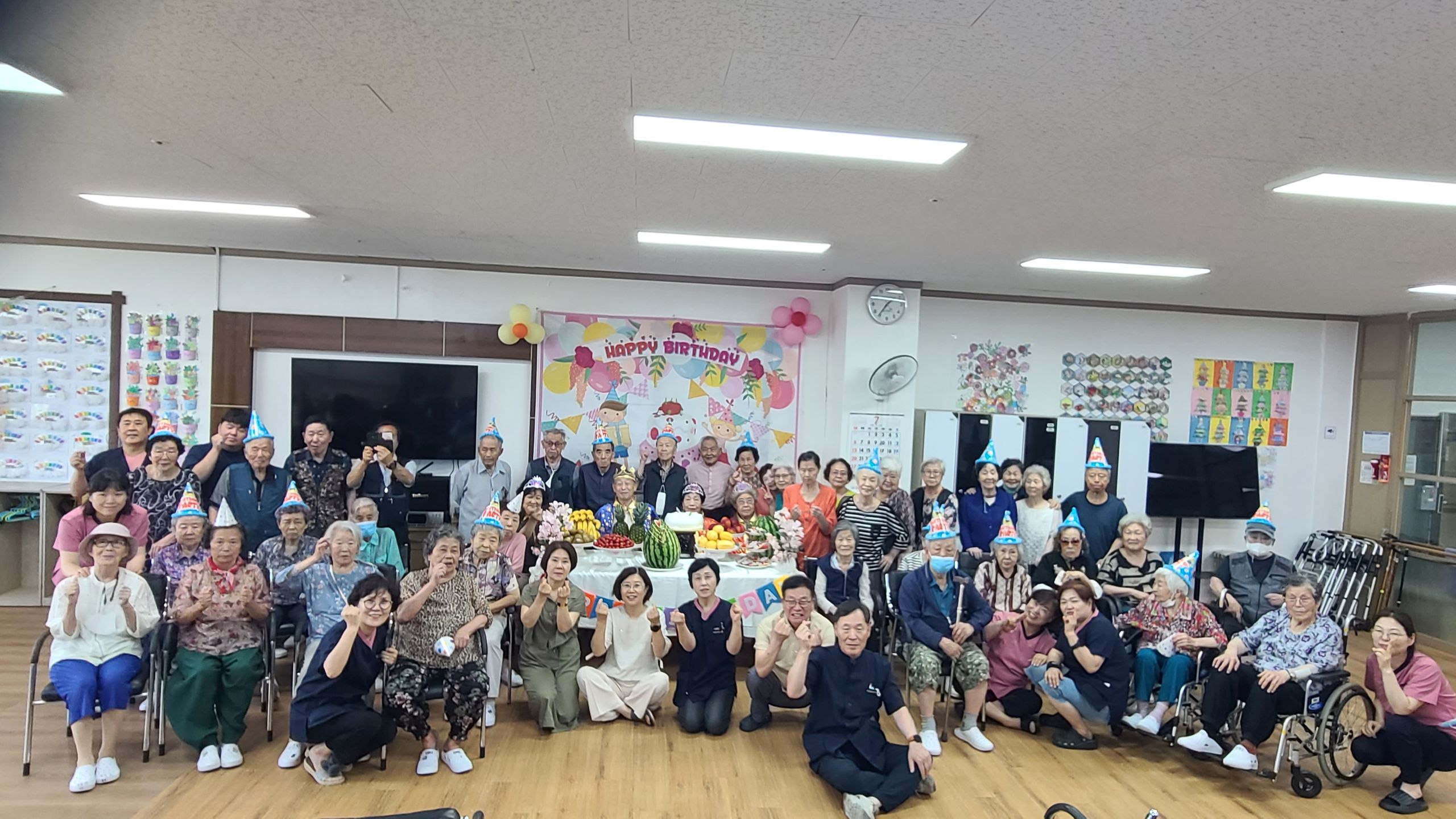 26002_copy_26818_3067766104_lU9htHms_f4bf8b476f26fcd8aac0941088af42f789302079.jpg 이미지크게보기