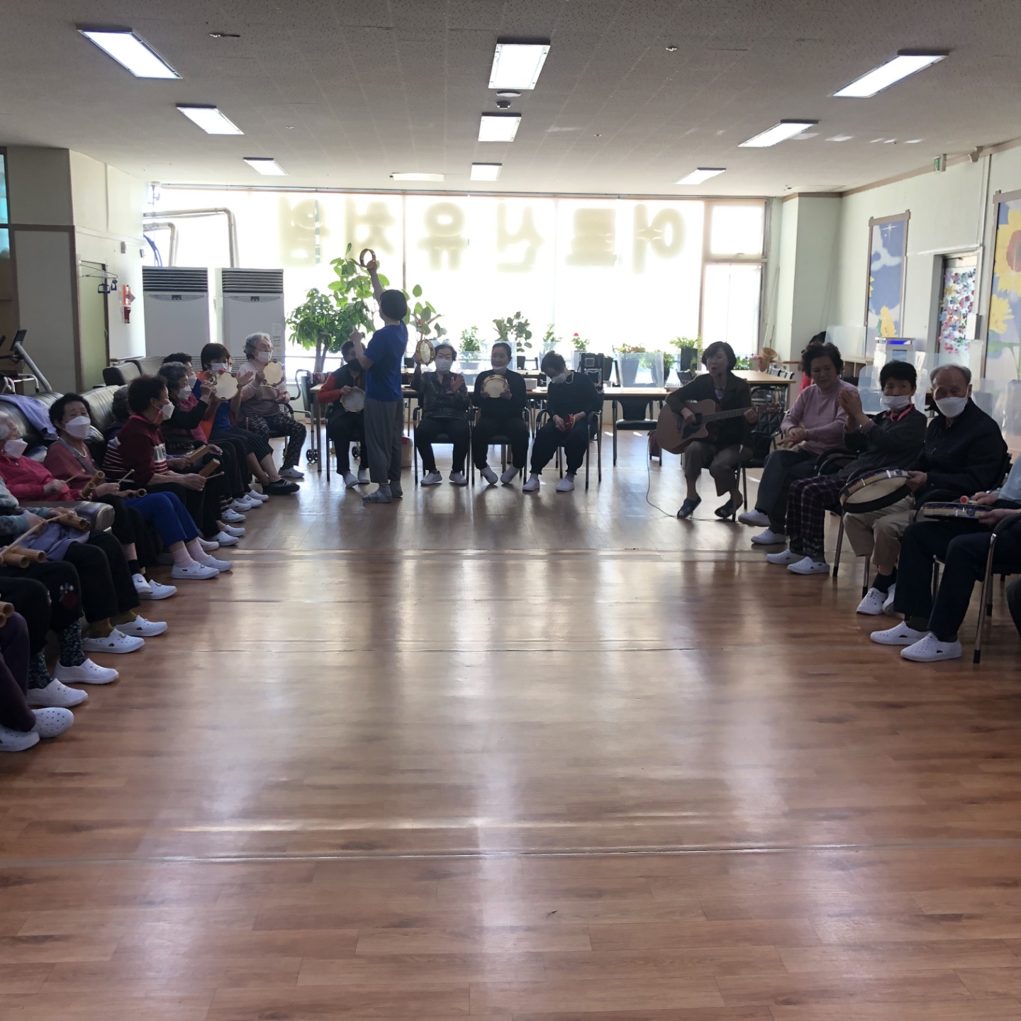 /user/t/thejoeuncare/editor/2201/dfd6076ed860b1ed0297cf743ce5bb7c_1641185395_0173.jpg 이미지크게보기