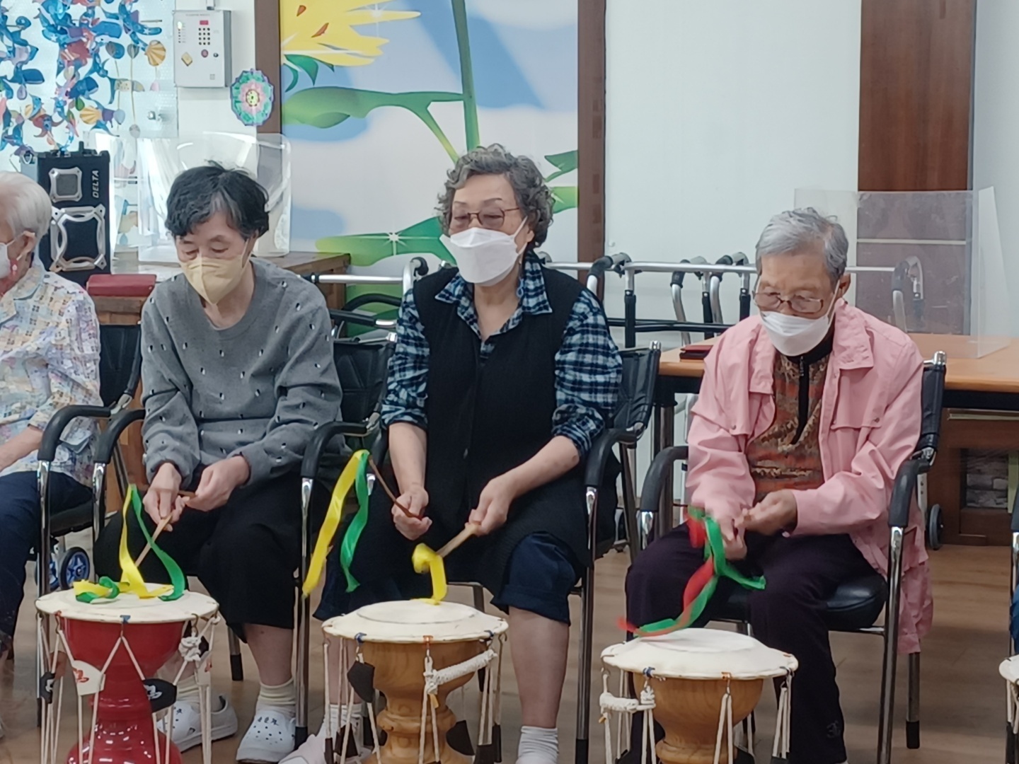 /user/t/thejoeuncare/editor/2301/96a98bf82a4442668895ebc47c058910_1672621392_285.jpg 이미지크게보기