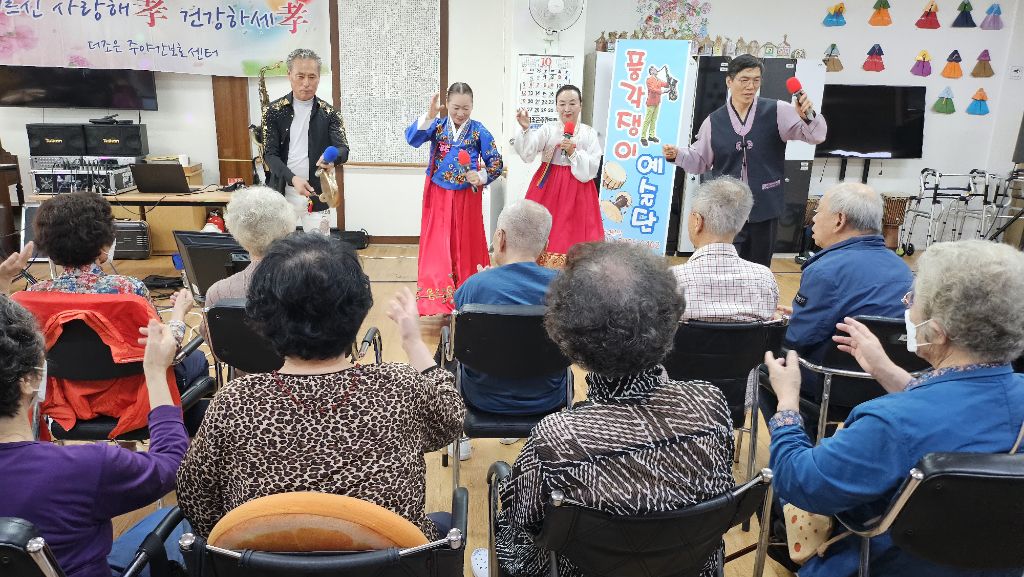 /user/t/thejoeuncare/editor/2512/a9c398386a3f4f4e2790d0405dac7c67_1766836131_3777.jpg 이미지크게보기